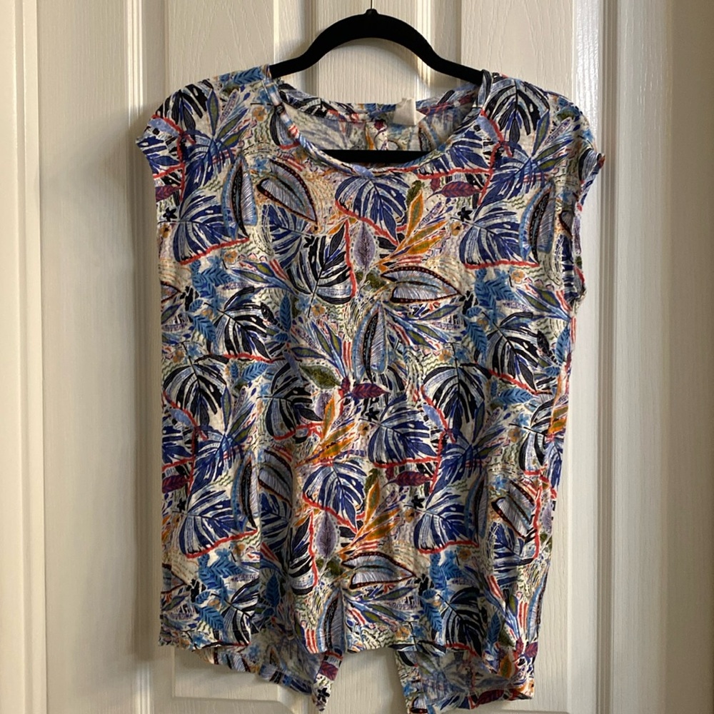 C& C California blouse size medium